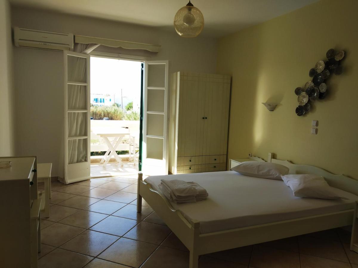 Elpidas Studios Agia Anna  外观 照片