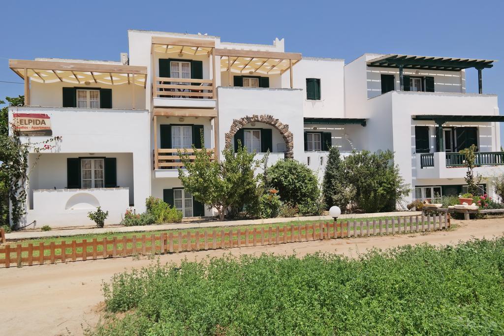 Elpidas Studios Agia Anna  外观 照片
